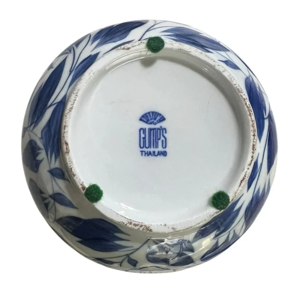 Vintage Gumps Ceramic Floral Vase, Blue and White, Great Condition - 5.5" - Picture 3 of 4